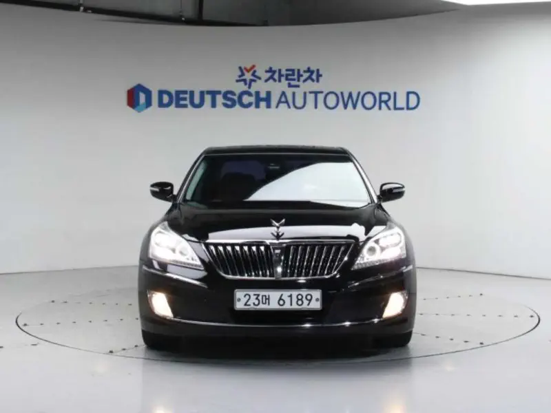 Hyundai Equus