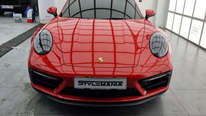 Porsche 911