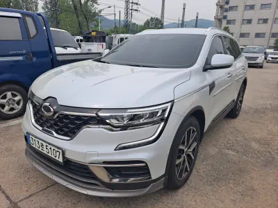 Renault QM6