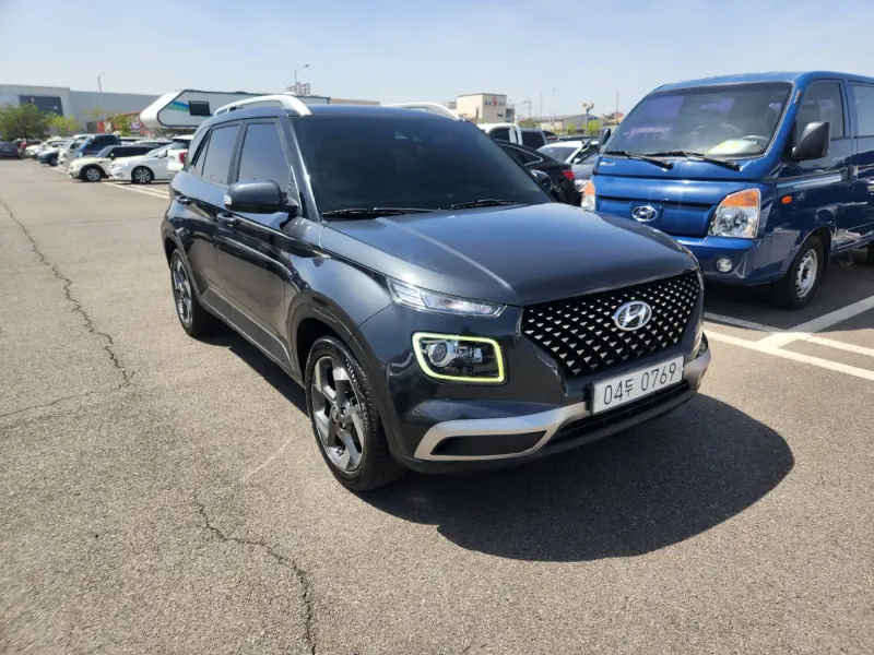 Hyundai Venue