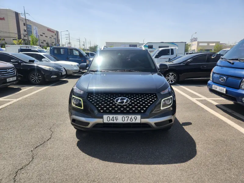 Hyundai Venue