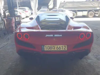Ferrari F8
