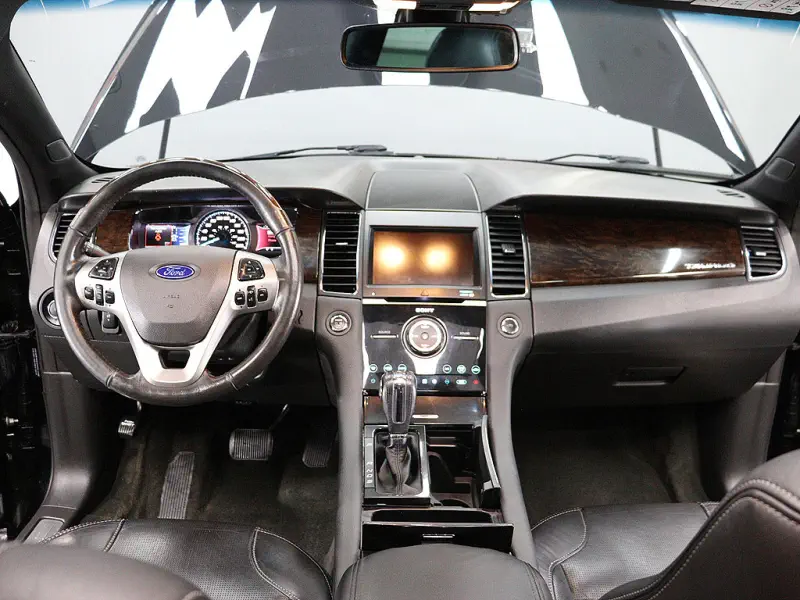 Ford Taurus