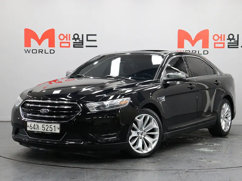 Ford Taurus