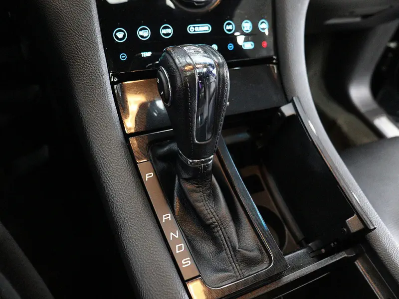 Ford Taurus