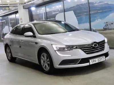 Renault SM6
