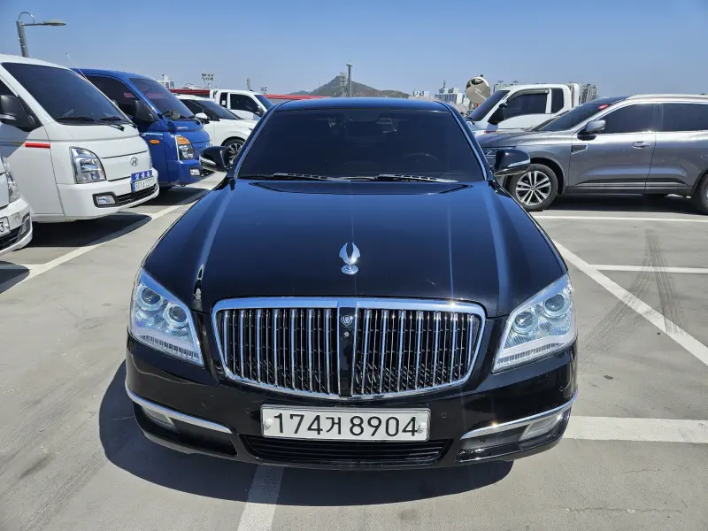 SsangYong Chairman W