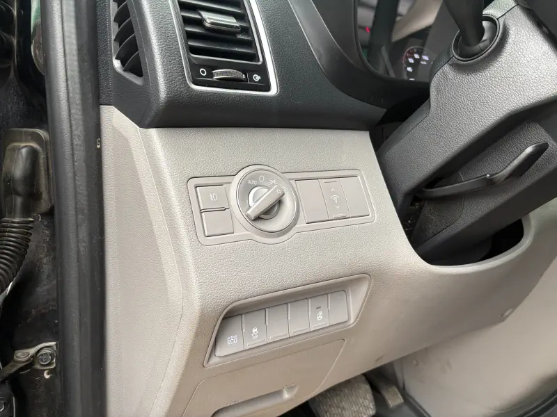 Hyundai H1