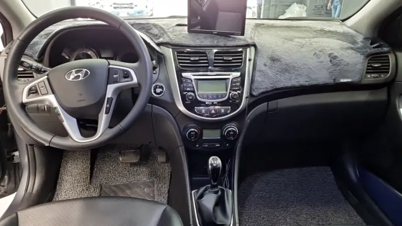 Hyundai Accent