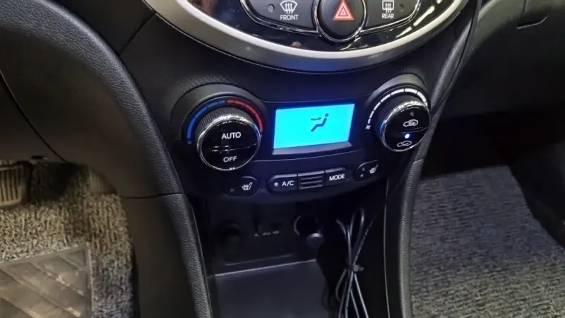 Hyundai Accent