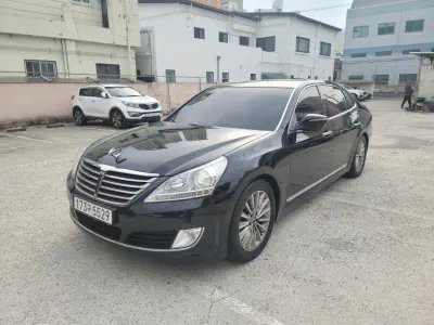 Hyundai Equus
