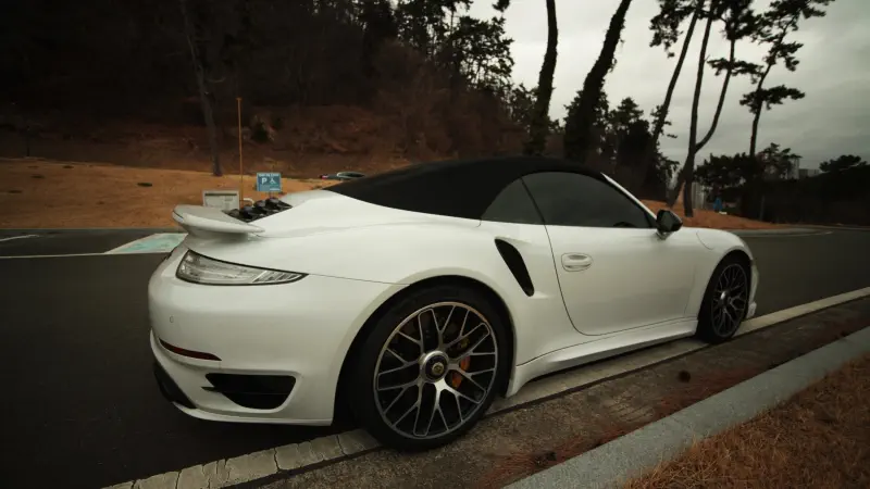 Porsche 911