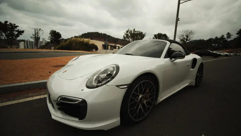 Porsche 911