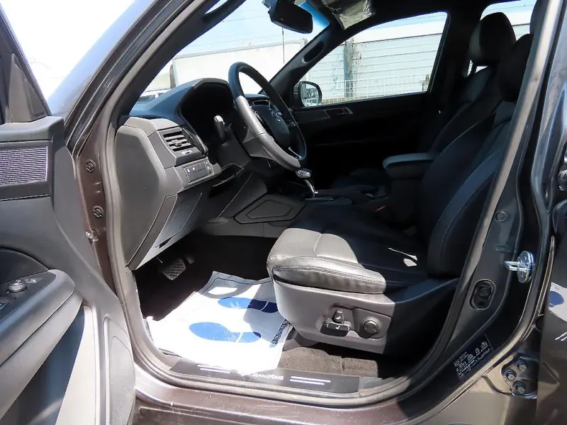 SsangYong Rexton Sports Khan