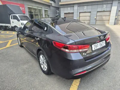Kia K5