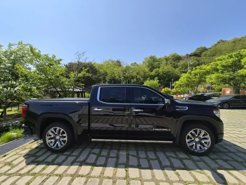 GMC SIERRA