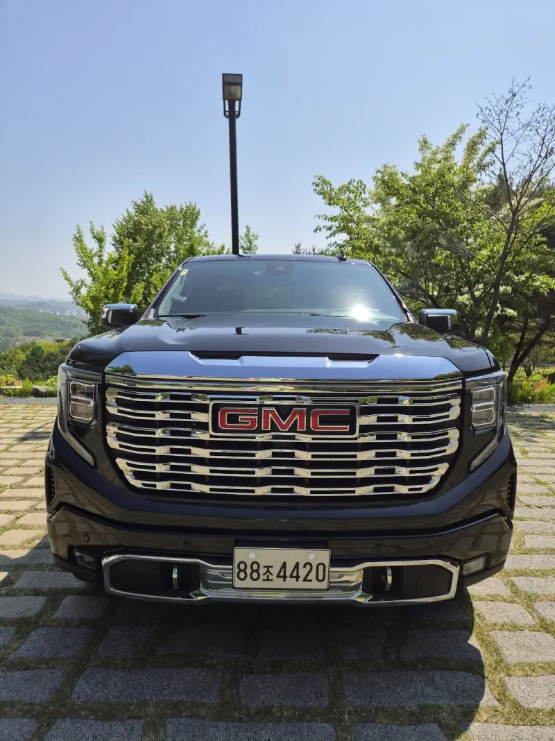 GMC SIERRA