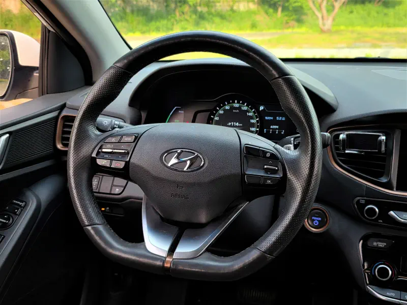 Hyundai Ioniq