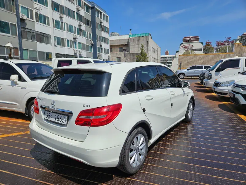 Mercedes-Benz B-Class