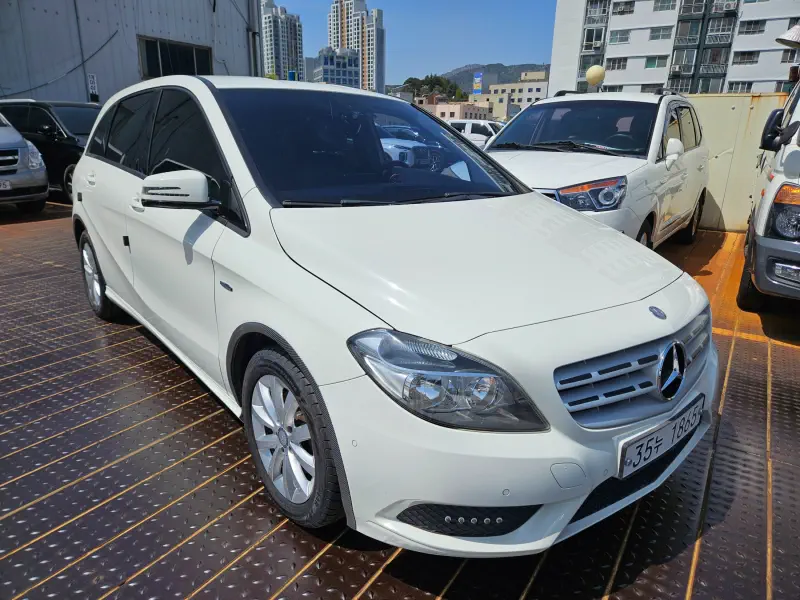 Mercedes-Benz B-Class