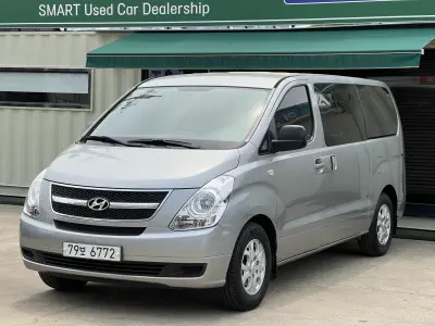 Hyundai Grand Starex