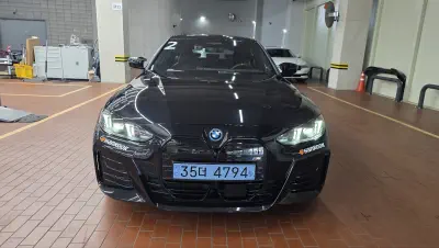 BMW i4