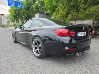 BMW M4