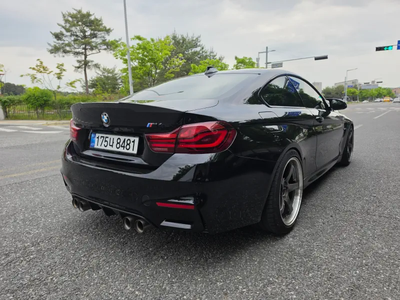 BMW M4