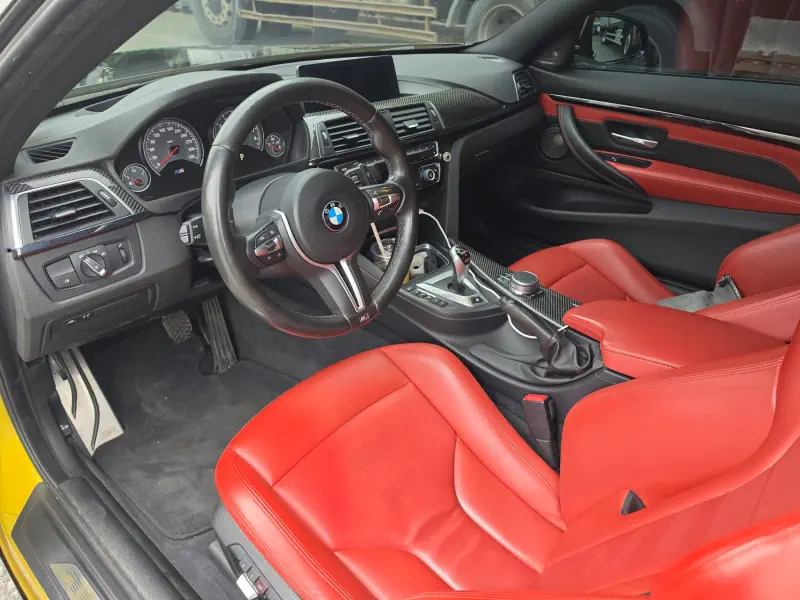 BMW M4