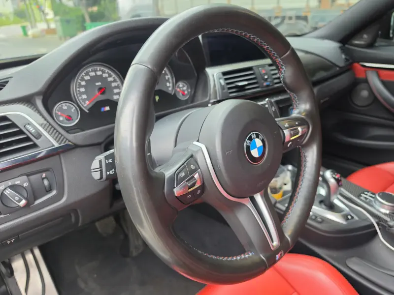 BMW M4