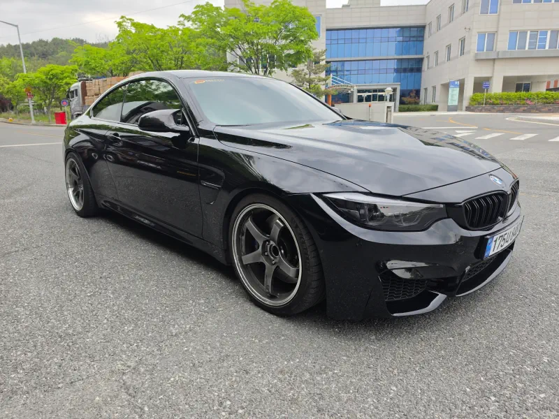 BMW M4