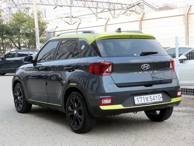 Hyundai Venue