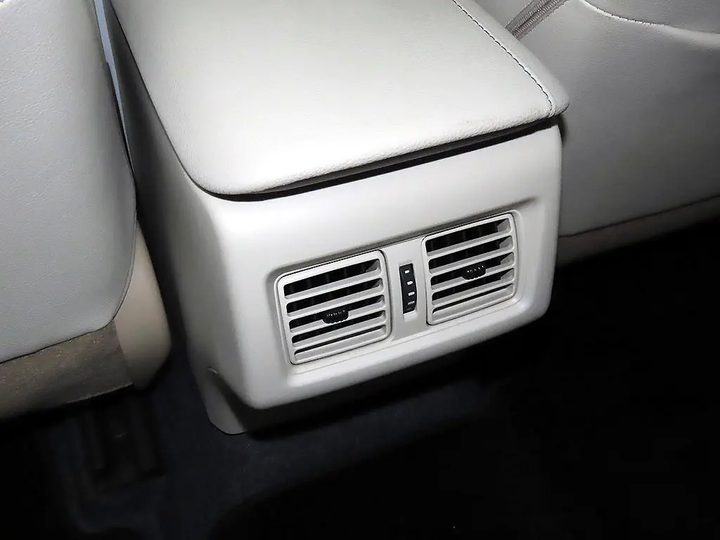 TOYOTA CAMRY 2022г.в. силовым агрегатом объёмом 2487 см3 на 175 л.с - экспорт из Кореи. Фото №13