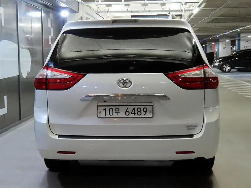 Toyota Sienna
