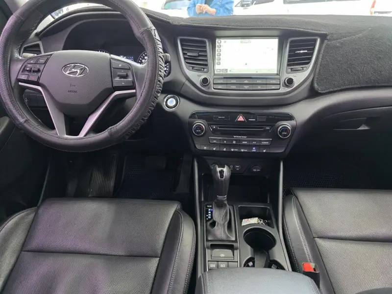Hyundai Tucson