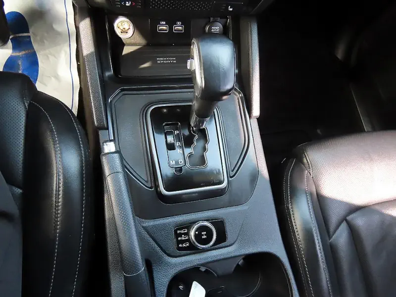 SsangYong Rexton Sports Khan