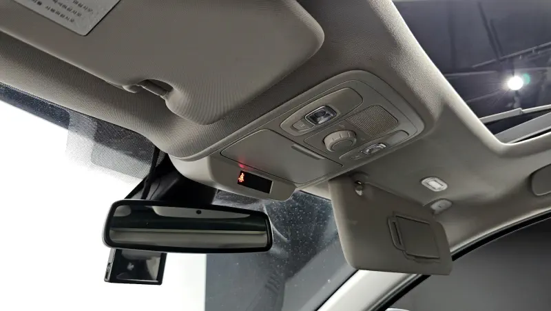 Renault SM6