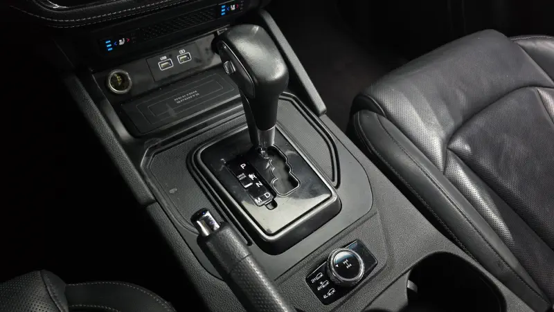 SsangYong Rexton Sports