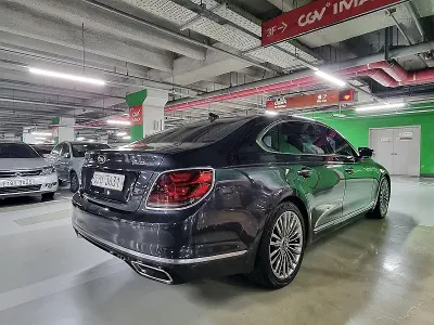 Kia K9