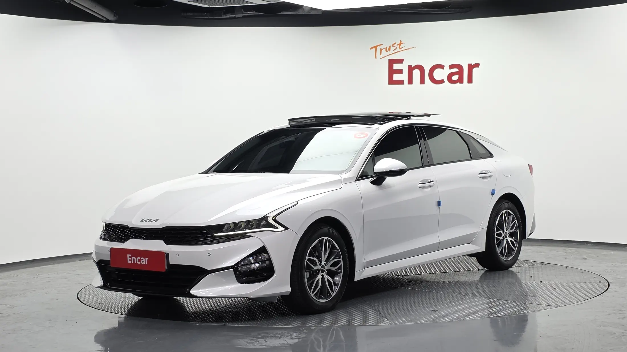 Kia K5 2023