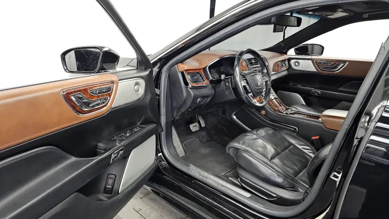 Lincoln Continental