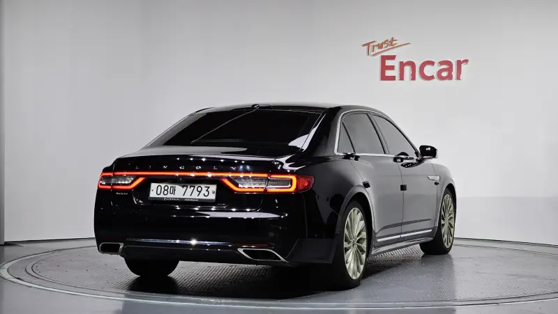 Lincoln Continental
