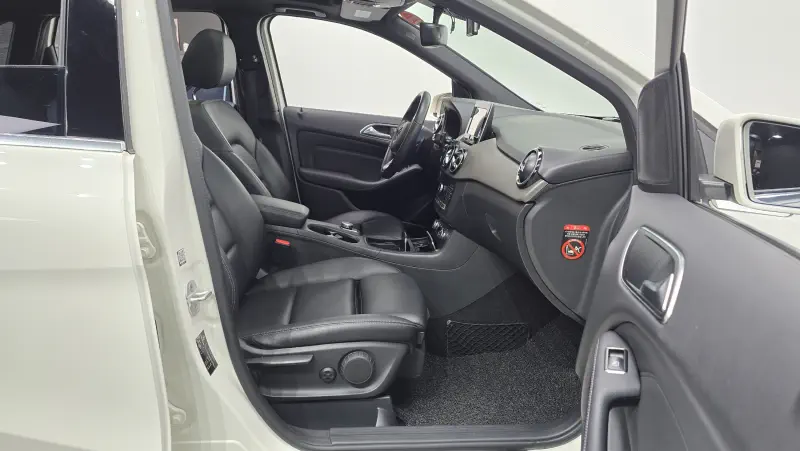 Mercedes-Benz B-Class