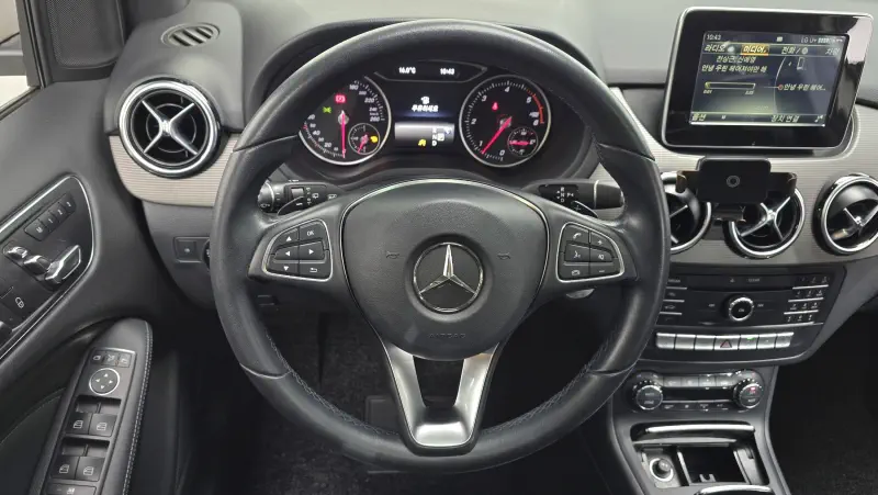 Mercedes-Benz B-Class