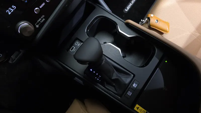 Lexus ES300h