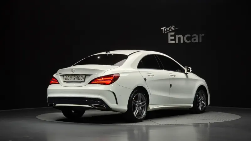 Mercedes-Benz CLA-Class