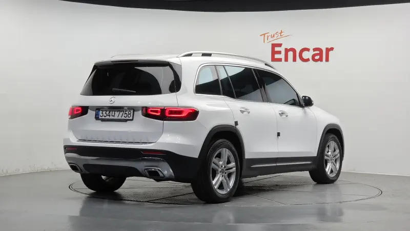 Mercedes-Benz GLB-Class