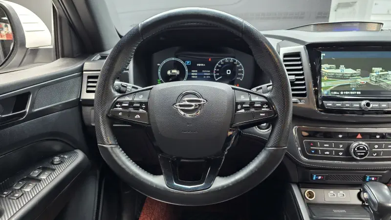 SsangYong Rexton Sports Khan