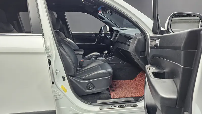 SsangYong Rexton Sports Khan