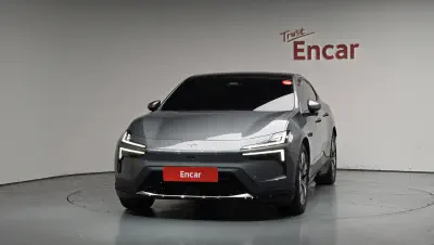 Polestar 4